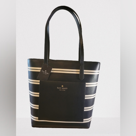 kate spade Handbags - NWT Kate Spade Tote KA595